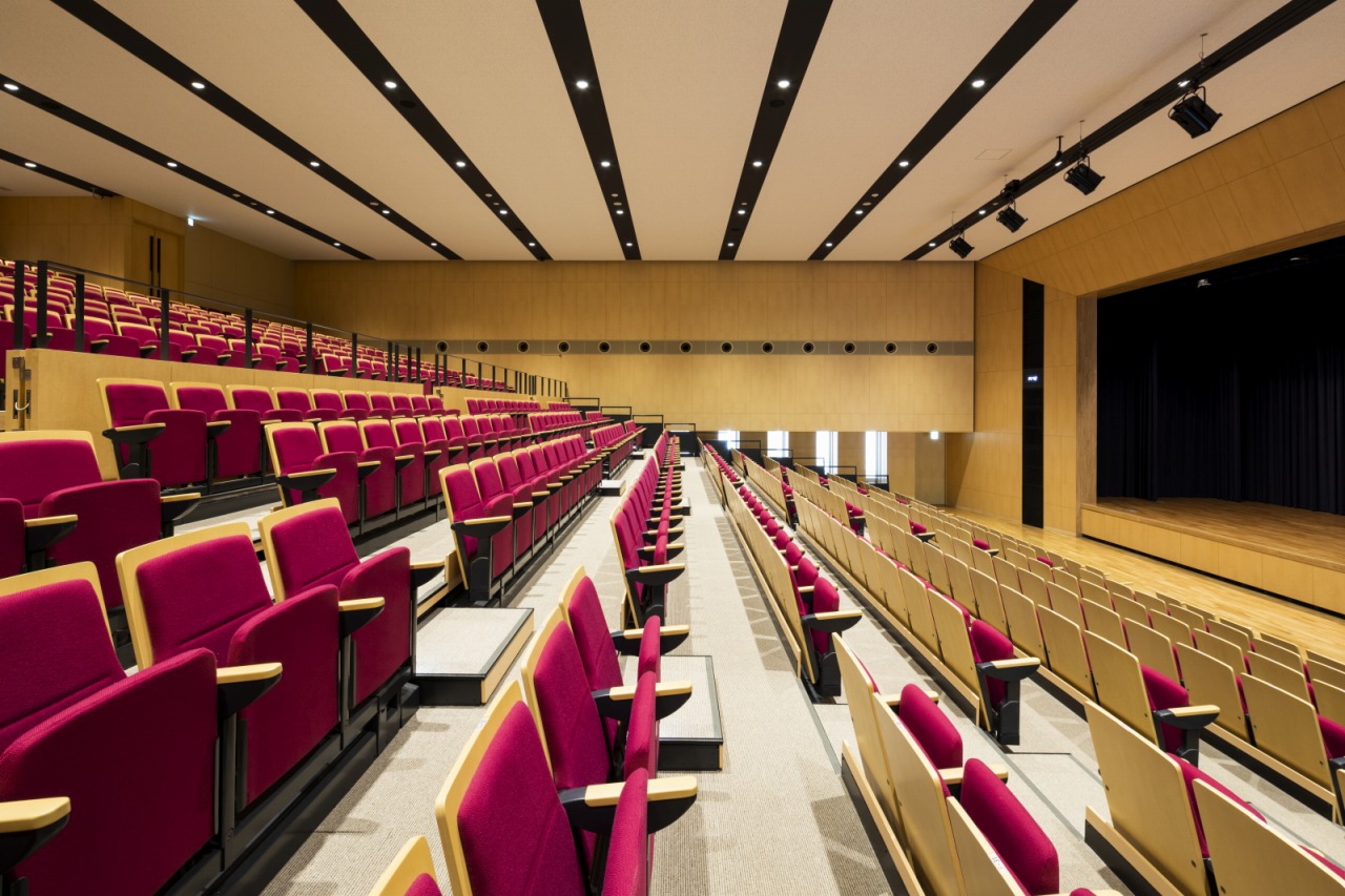 北海道文教大学 鶴岡記念講堂 コトブキシーティング株式会社