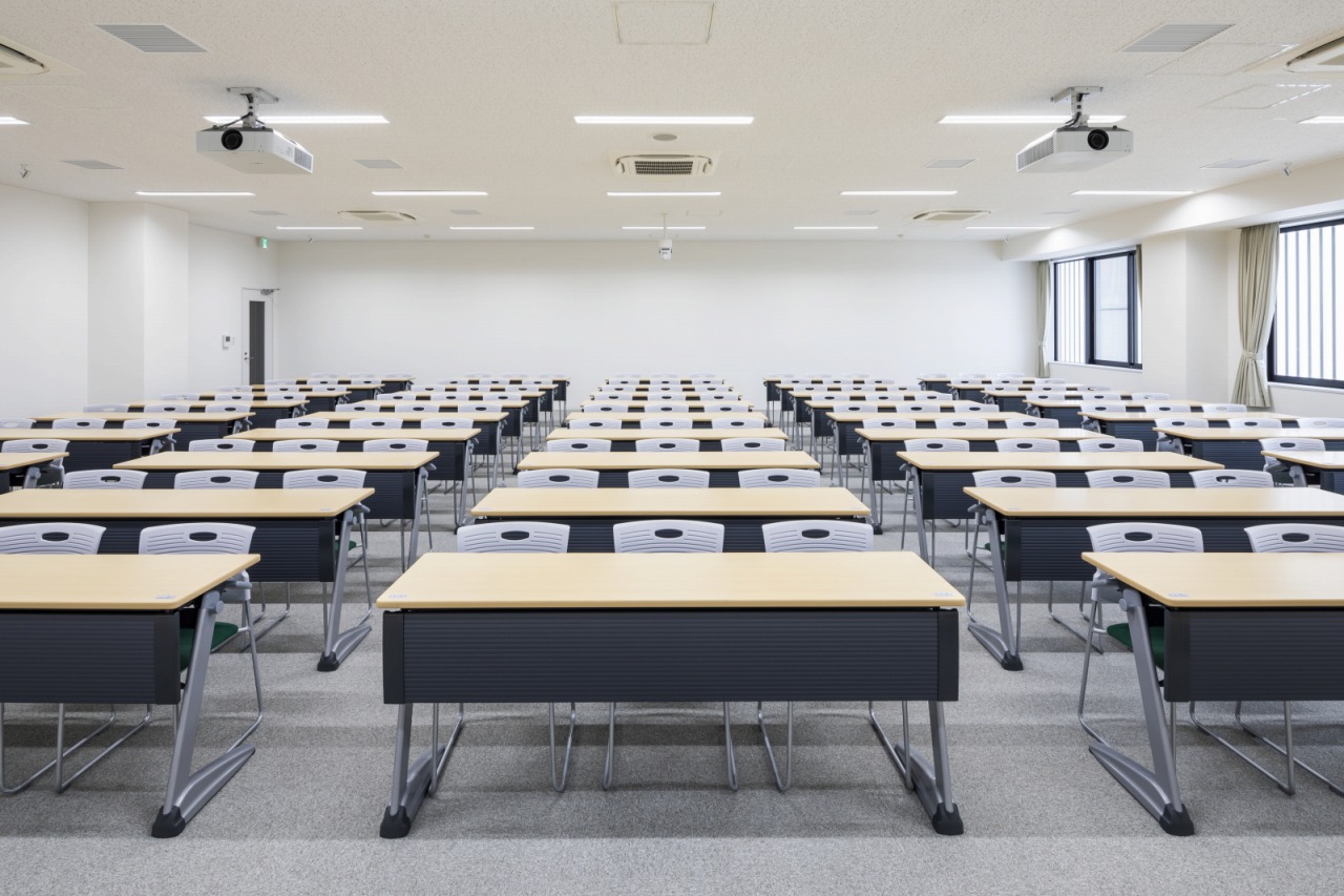 摂南大学 枚方キャンパス 8号館 農学部棟 中教室 小教室 コトブキシーティング株式会社