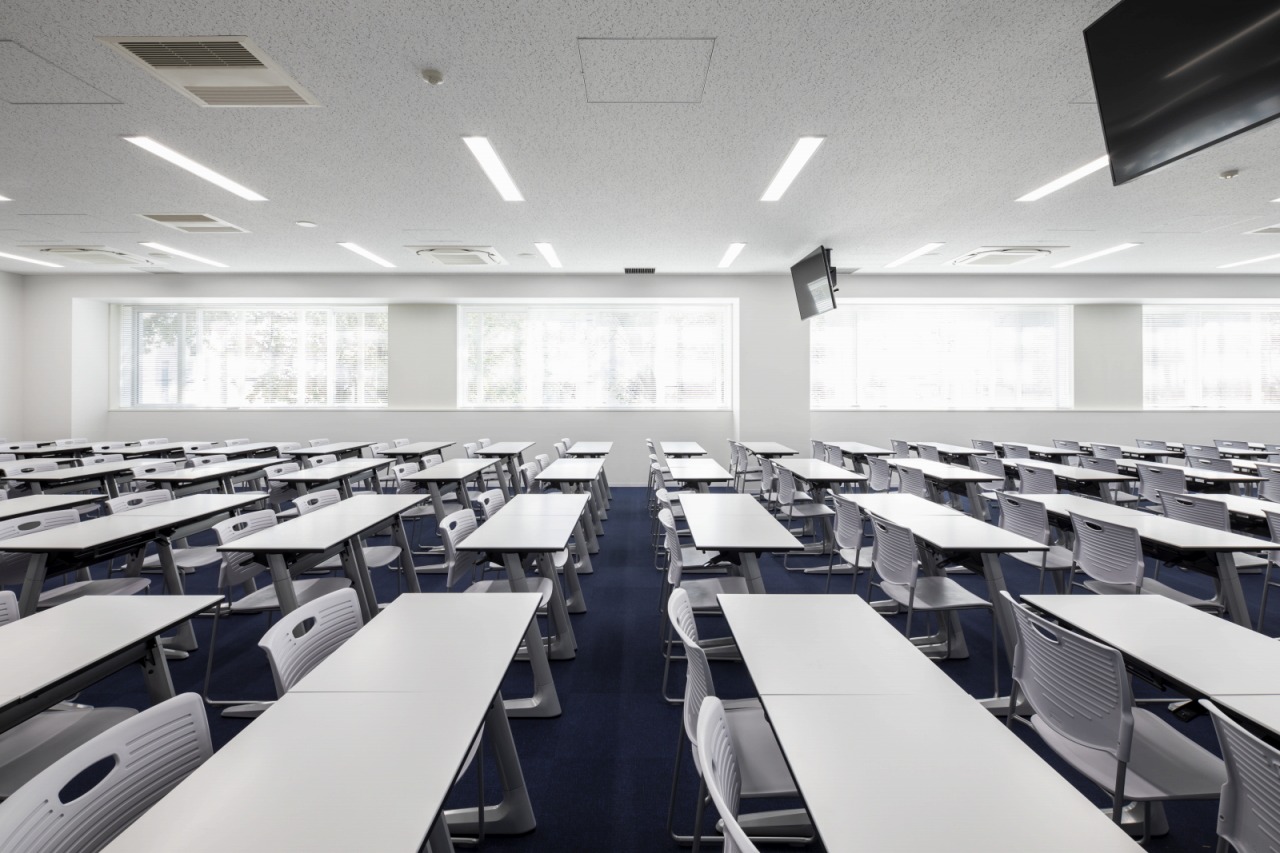 昭和女子大学 10号館 教室 コトブキシーティング株式会社