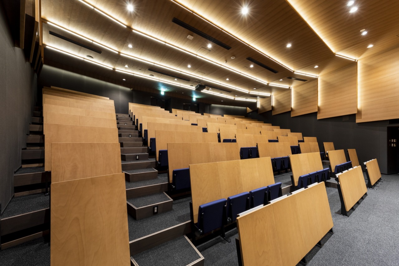名古屋大学 東山キャンパス オークマ工作機械工学館 オークマホール コトブキシーティング株式会社