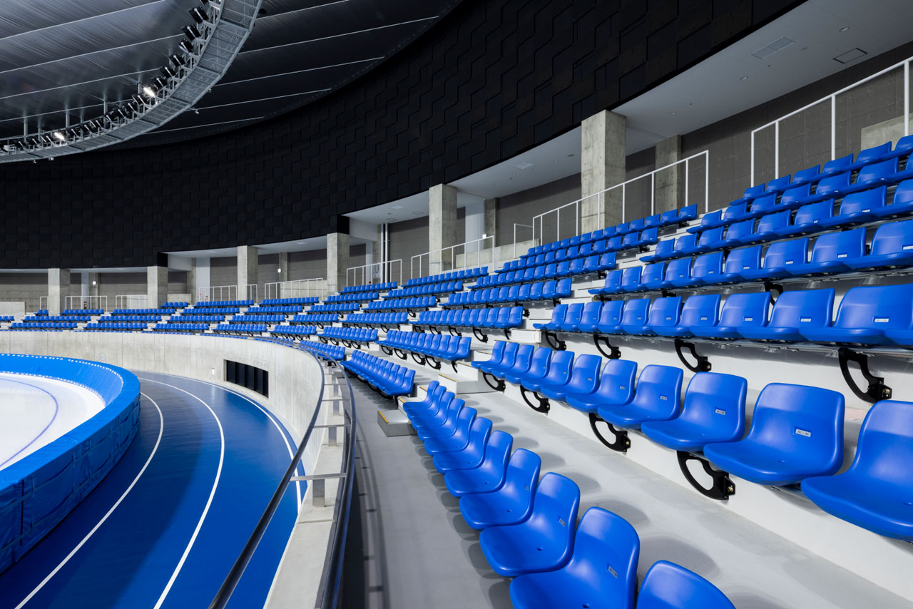 Nagane indoor skating rink（YS Arena Hachinohe）｜KOTOBUKI SEATING