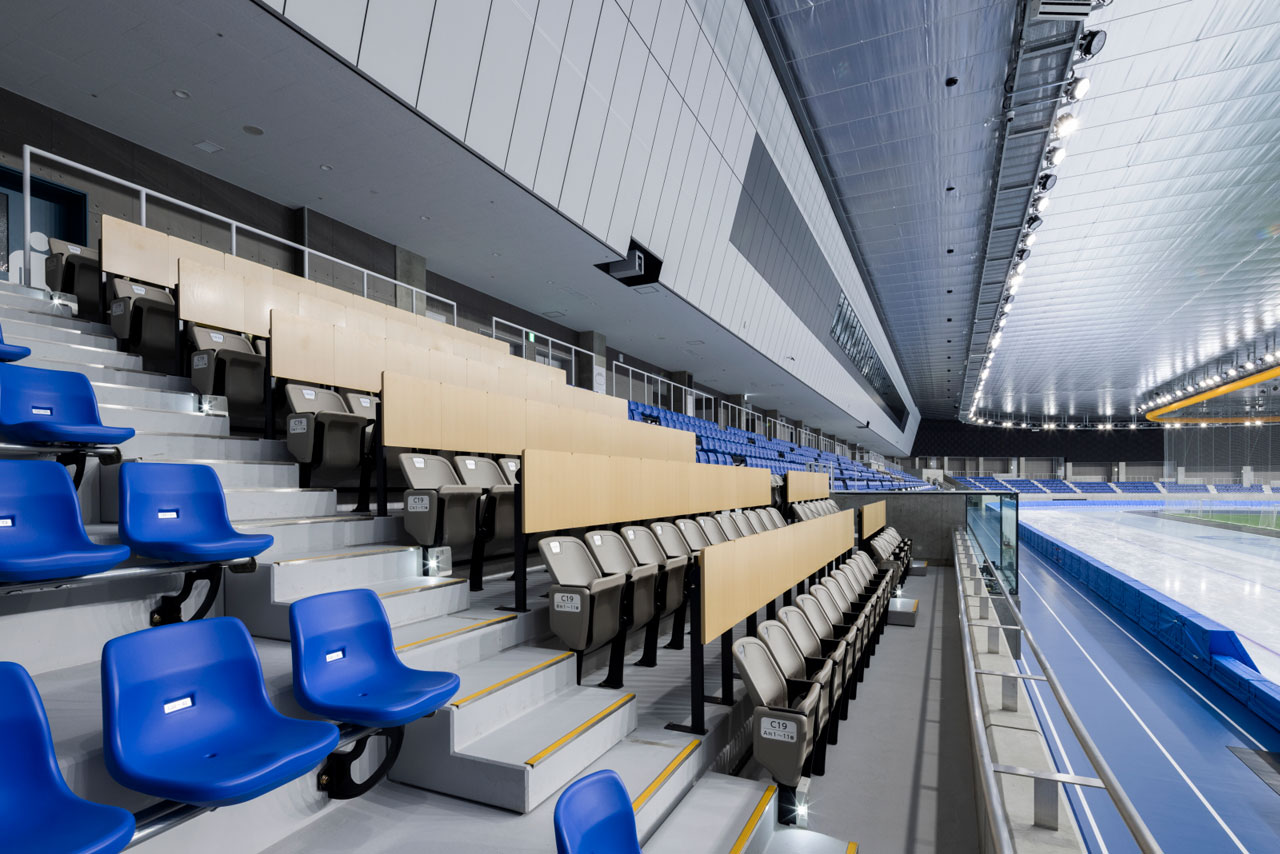 Nagane indoor skating rink（YS Arena Hachinohe）｜KOTOBUKI SEATING