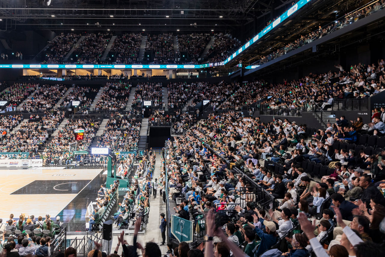 glion arena kobe キャパ