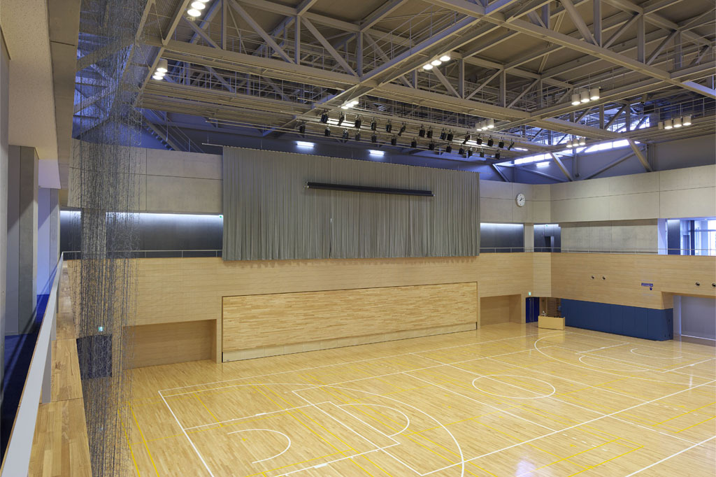 日本体育大学 東京・世田谷キャンパス スポーツ棟 メインアリーナ