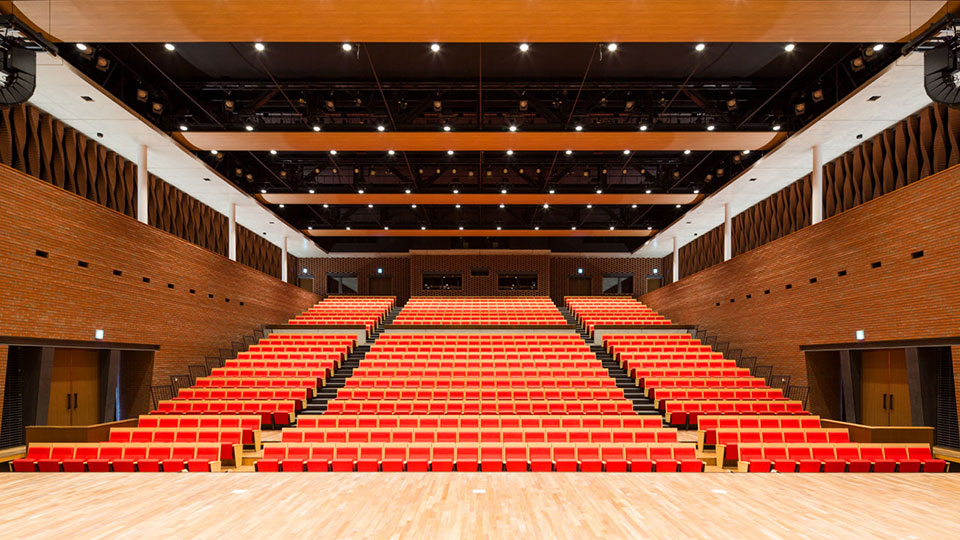 勝浦市芸術文化交流センター「Küste（キュステ）」 ホール