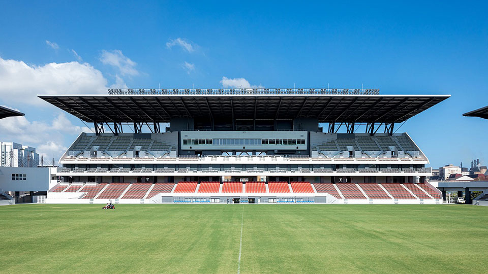 北九州スタジアム「ミクニワールドスタジアム北九州」