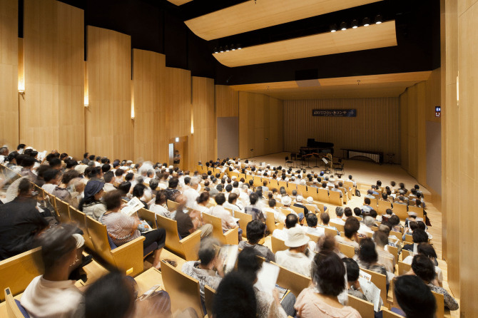 Shizuoka City’s Shimizu Cultural Center, ‘Marinart’