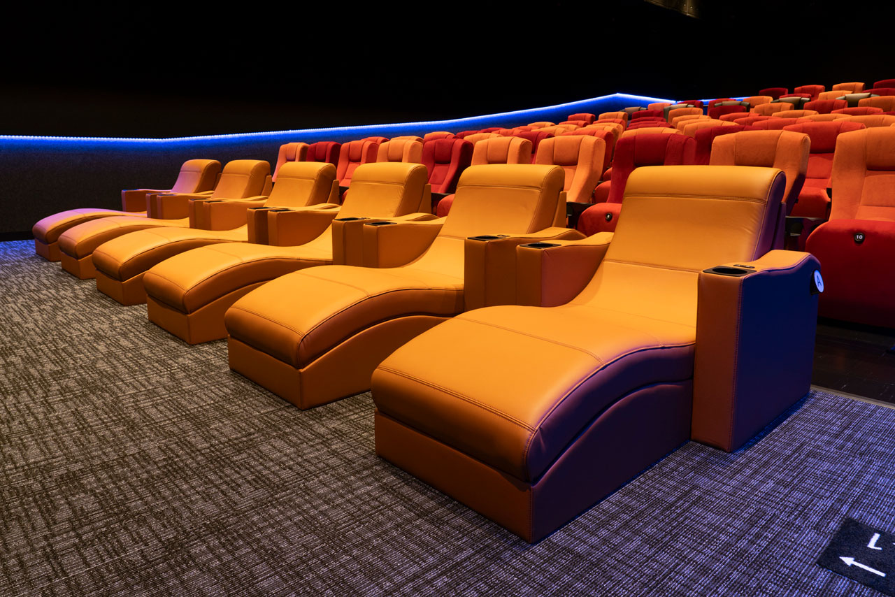 イオンシネマとなみ