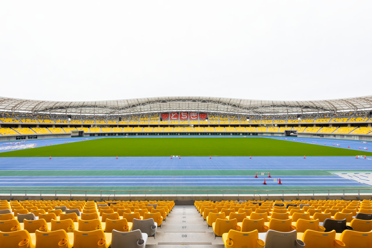 Stadium Seating Chairs : "AllWe" (All weather type)