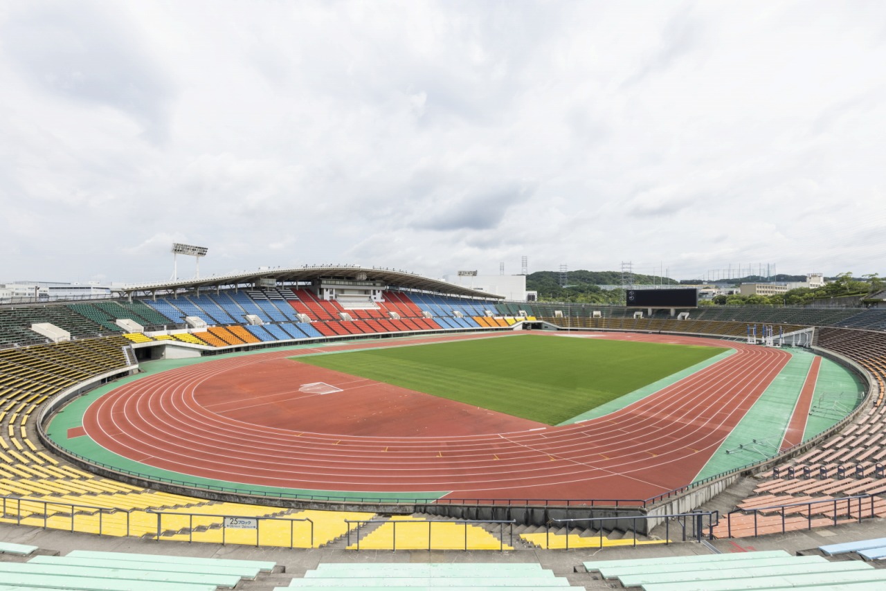神戸総合運動公園 ユニバー記念競技場