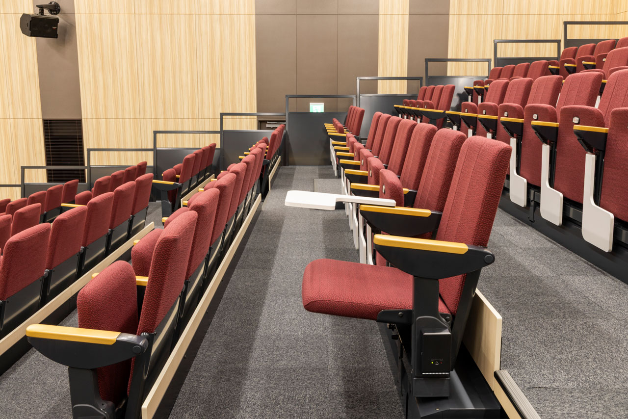 半田市医師会 健康管理センター ドック棟 大ホール