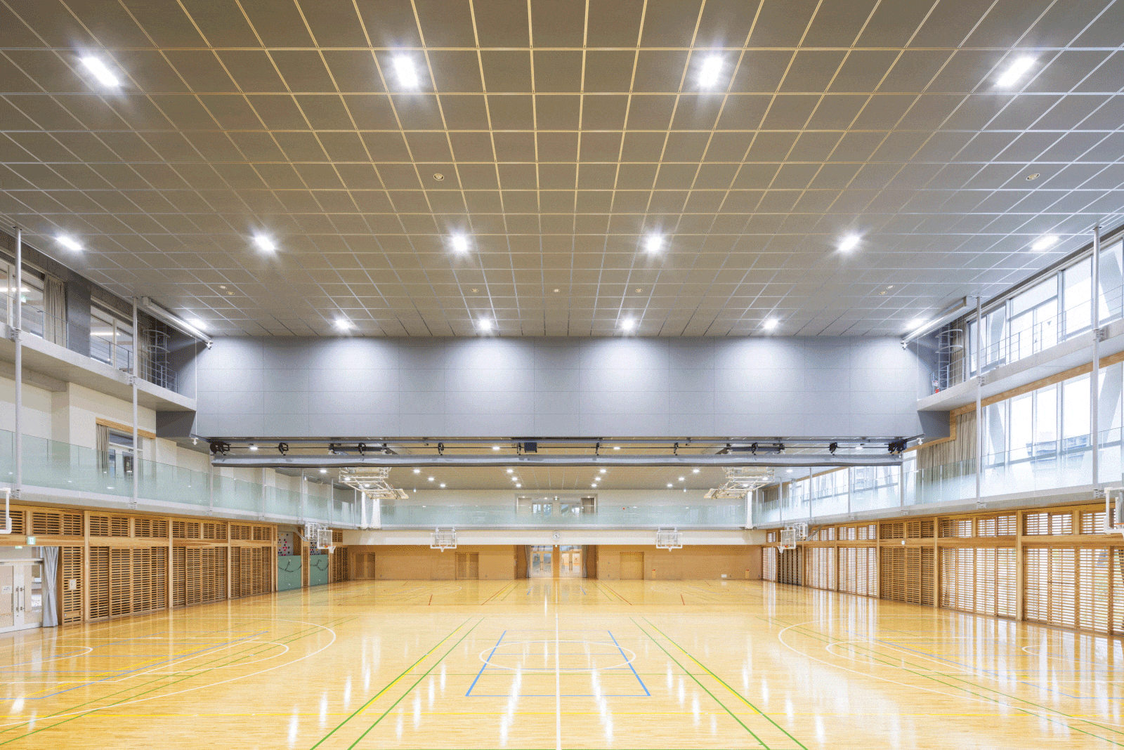 中央区立晴海西小学校・晴海西中学校 体育館