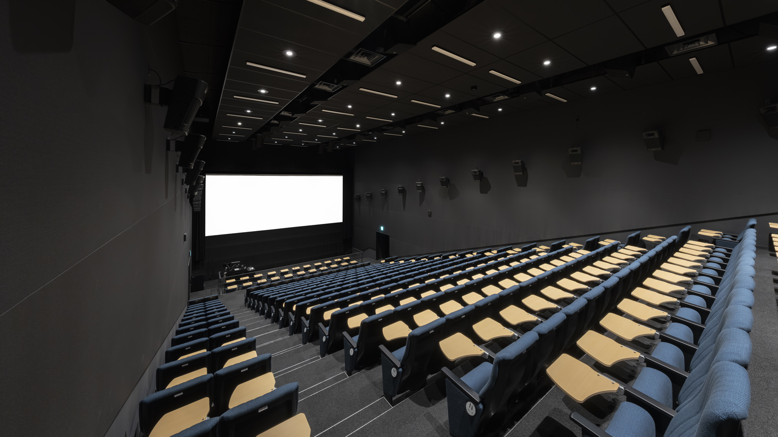 立命館大学 大阪いばらきキャンパス H棟 シアター教室／スクリーニングスタジオ