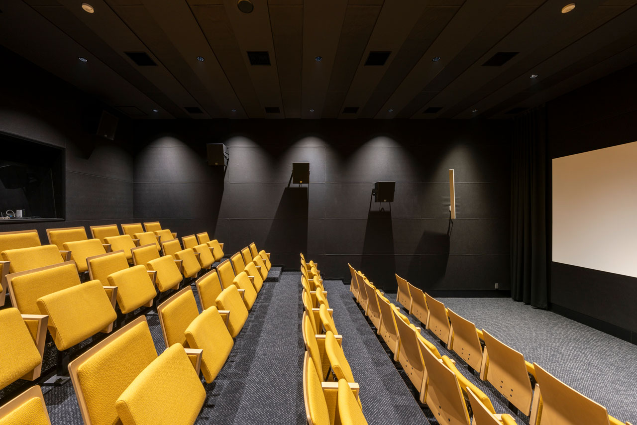 金沢美術工芸大学 6号館 シアター
