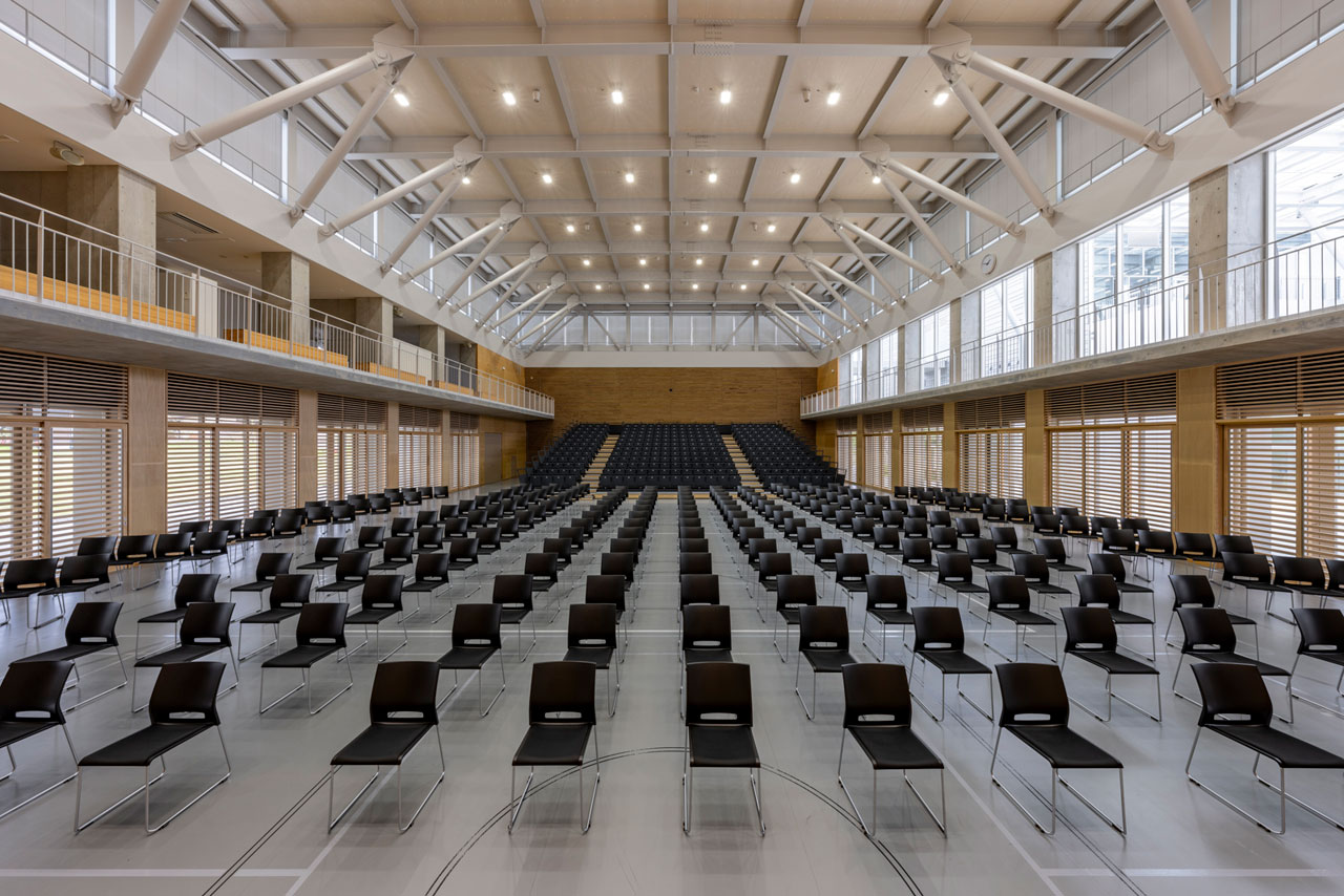金沢美術工芸大学 体育館