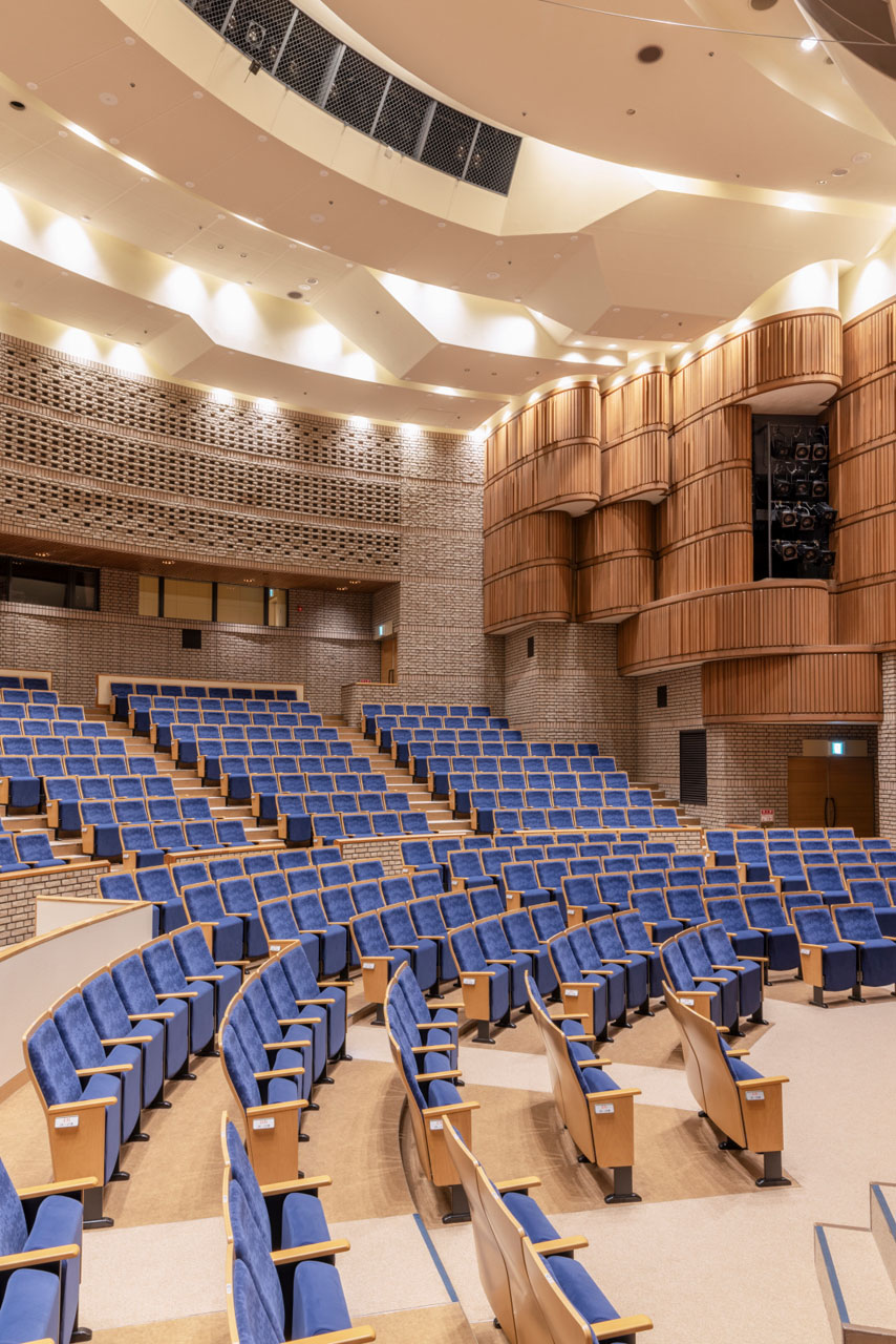ハヤシユナイテッド文化ホール鈴鹿（鈴鹿市文化会館） けやきホール